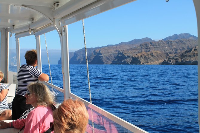 3h Boat Trip + Snorkeling in Puerto de Mogan - Getting to the port and choosing your date