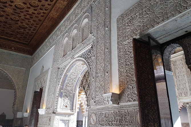 Alcazar and Cathedral of Seville Tour with Skip the Line Tickets - Group size, pace, and physical demands