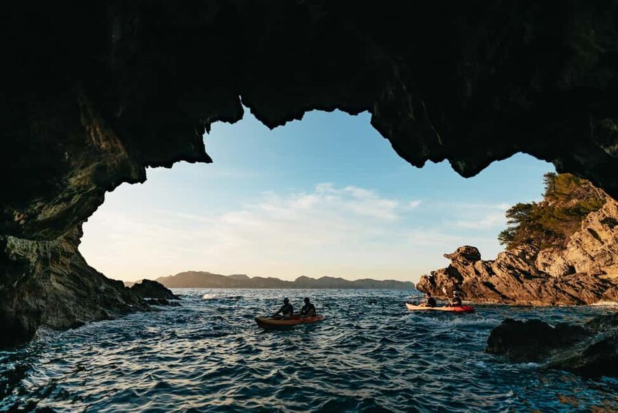 Alcudia: Guided Sea Kayaking Tour with Snorkeling - Snorkeling in northern Mallorca’s clear water