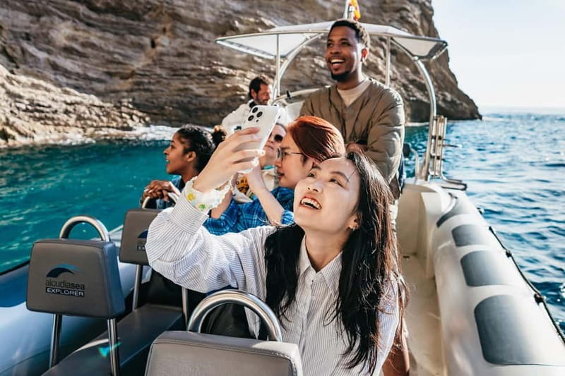 Alcudia or Can Picafort: Dolphin-Watching Cruise - Sunrise or later cruise?