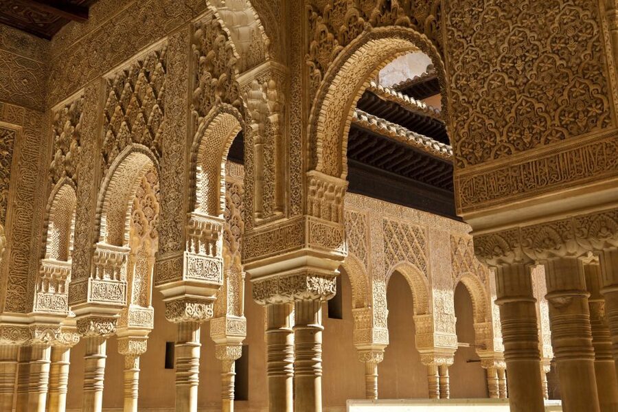 Alhambra, Nasrid Palaces, and Generalife 3-Hour Guided Tour - Small details that make the day easier