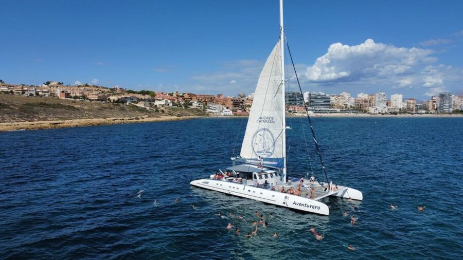 Alicante: Afternoon Cruise with Appetizer and Live Music - What the coast looks like from the water