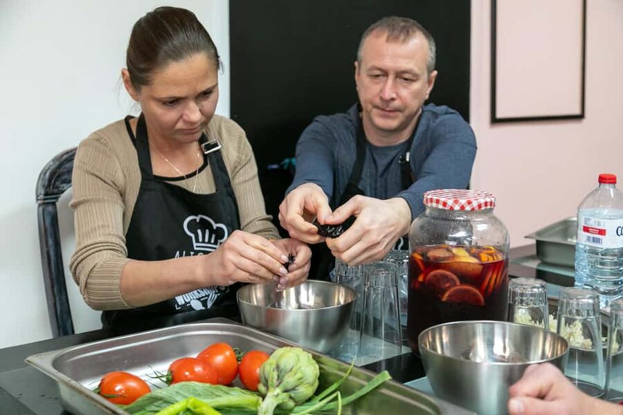 Alicante: Paella and Sangría Workshop with Market Visit - Key points at a glance