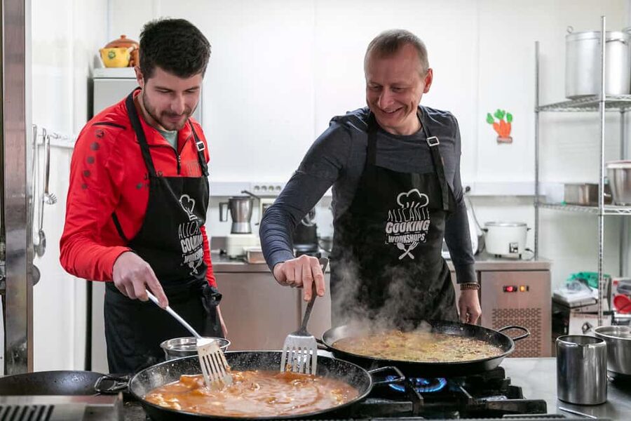 Alicante: Paella and Sangría Workshop with Market Visit - Starting at Alicante’s Central Market