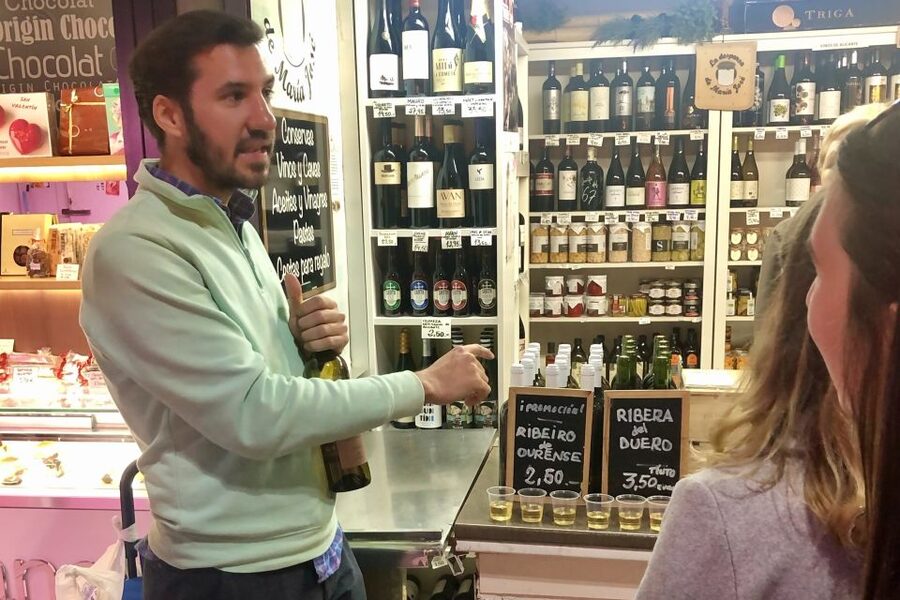 Alicante: Secret Flavors Food Tour - Local drinks and sensible alternatives