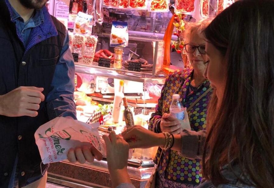 Alicante: Seven Secrets of Alicante Discovery Tour - The final tapa and drink