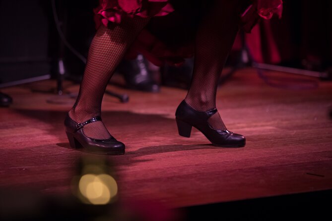 Authentic flamenco show. Alegria and gastronomy Malaga - A one-hour flamenco show with real emotional force