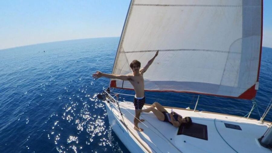 Barcelona: 2-Hour Sunset Sailboat Trip - Tips for getting the most from the boat