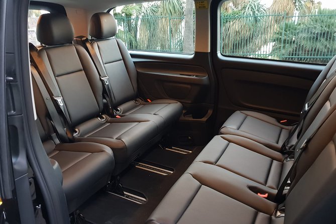 Barcelona Airport Private Arrival Transfers - Communication, punctuality, and driver quality