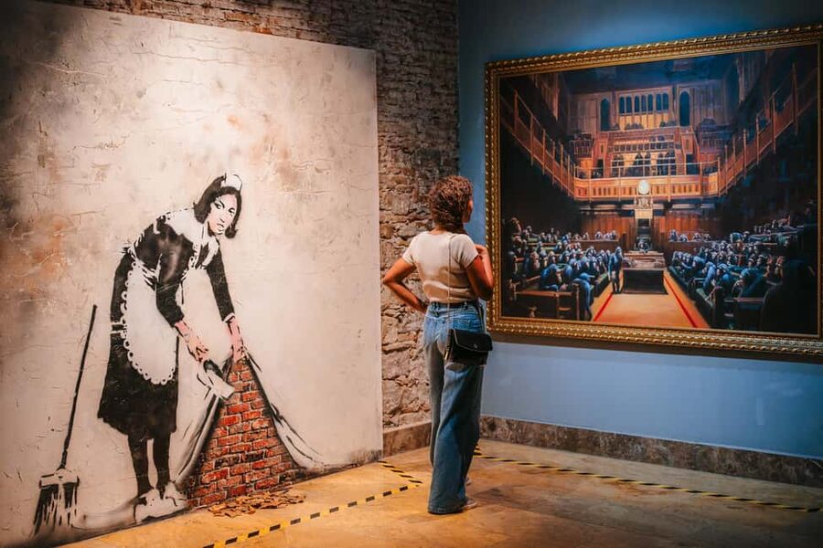 Barcelona: Banksy Museum, Permanent Exhibition Ticket - Inside Espacio Trafalgar in central Barcelona