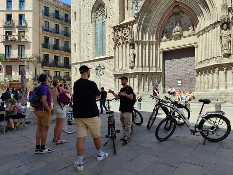 Barcelona: Bike or eBike Tour, Top Sights & Local Insights - Starting at Gran Via and reaching the Arc de Triomf