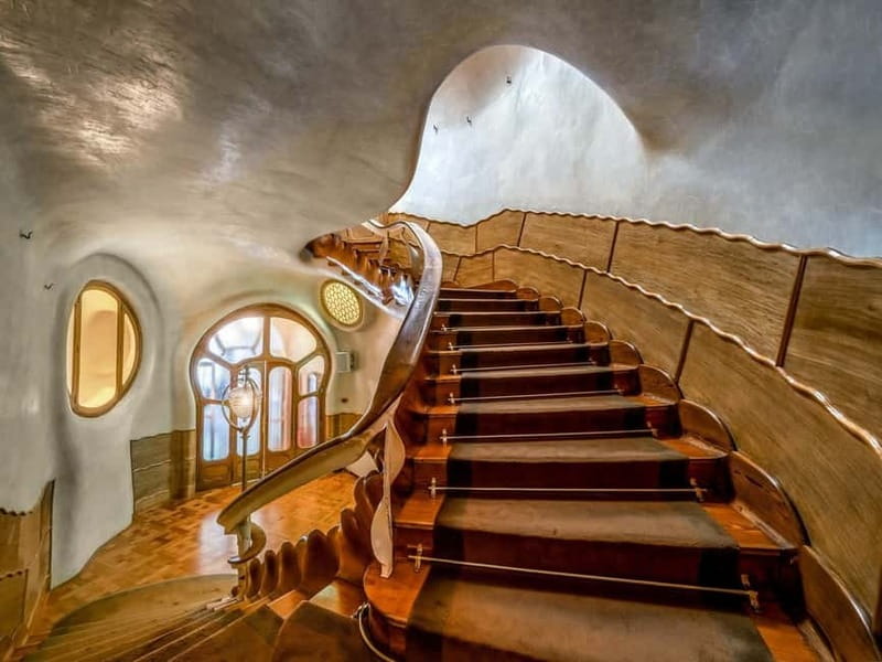 Barcelona: Casa Batlló Tour and Optional White Rabbit Museum - Why Casa Batlló deserves your time