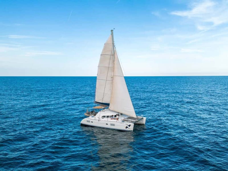 Barcelona: Catamaran Cruise w/ Sailing, Wine, & Tapa - Key points to know before booking