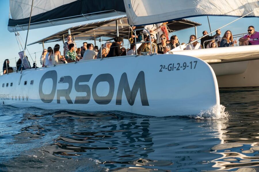 Barcelona: Catamaran Cruise with optional Live Jazz Music - Why the live jazz option matters