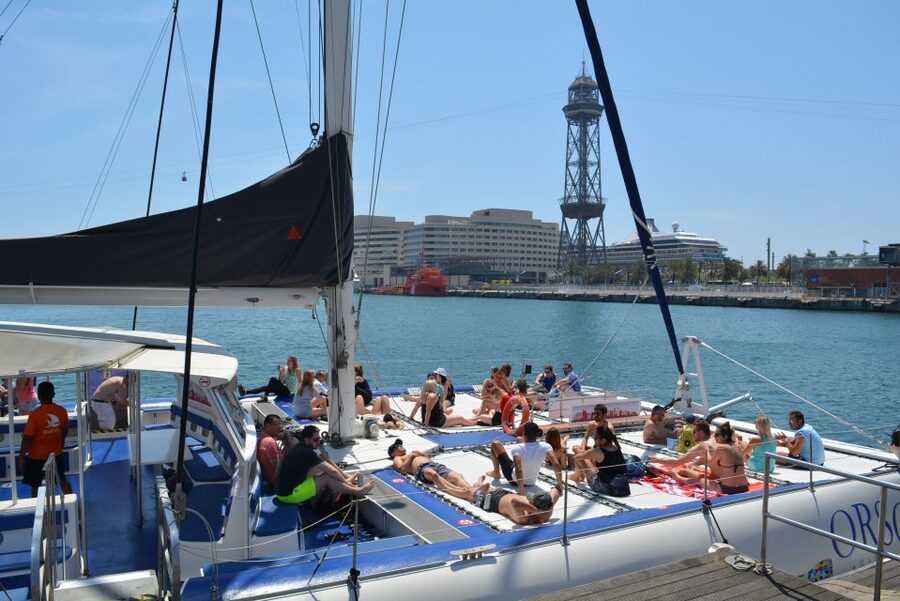 Barcelona: Catamaran Cruise with optional Live Jazz Music - Drinks, snacks, and the real cost
