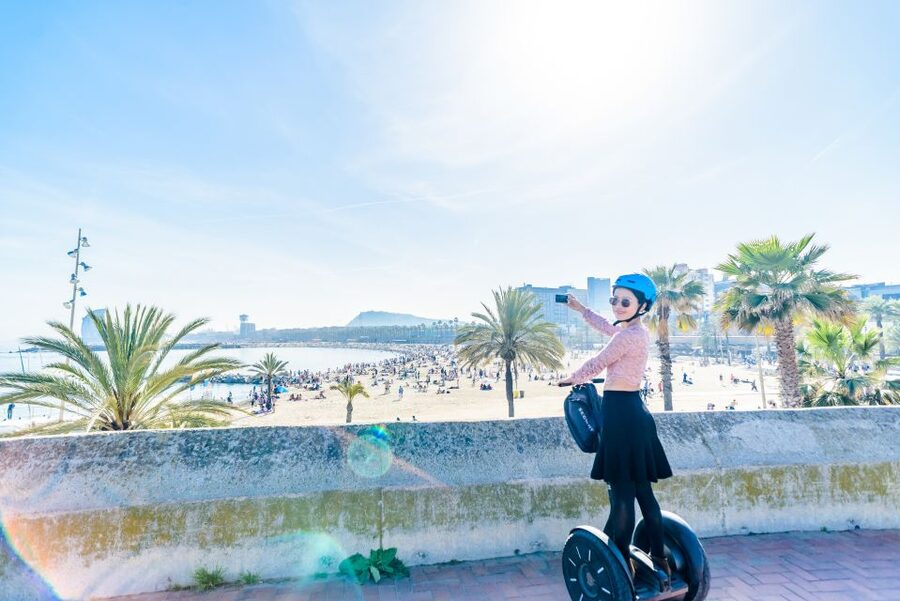 Barcelona: City and Seafront Guided Segway Tour - Arc de Triomf and Ciutadella Park