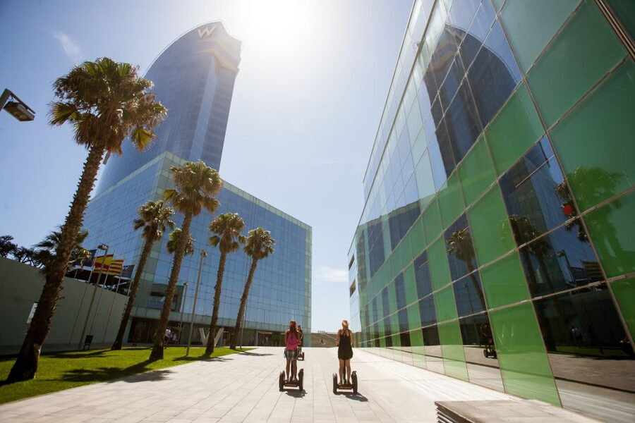 Barcelona: City Highlights Guided Segway Tour - What the guide adds to the ride