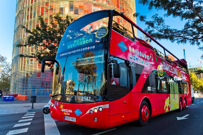 Barcelona City Tour Hop-On Hop-Off with Optional Boat - Riding the full loops versus hopping off