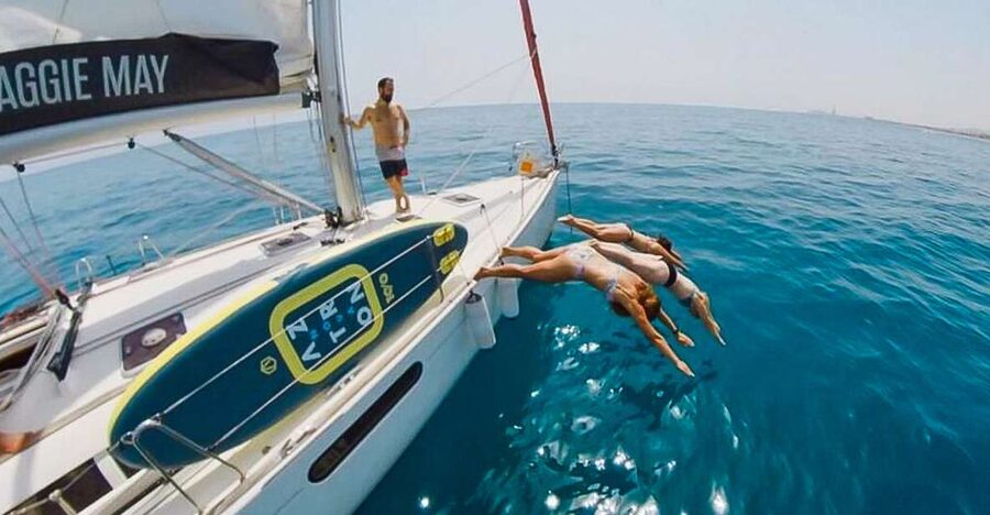 Barcelona: Coastline Boat Trip with Snacks and Cava - Who will enjoy this most
