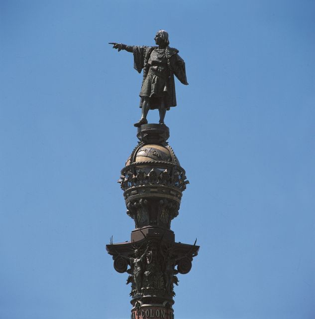 Barcelona: Columbus Monument - A short visit with a long view