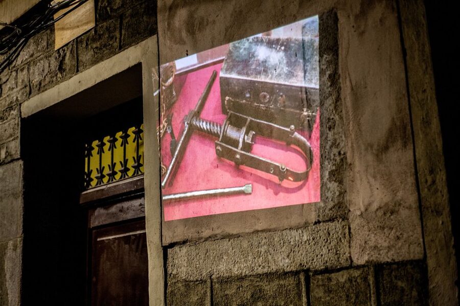 Barcelona: Dark History Night Walking Tour - Who will enjoy this dark history walk