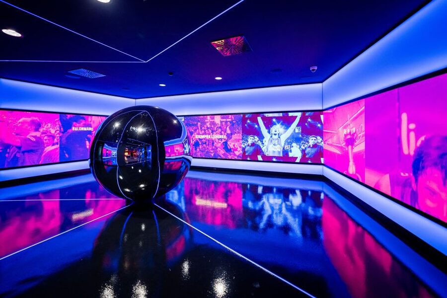 Barcelona: FC Barcelona Museum "Barça Immersive Tour" Ticket - Optional Robokeeper and virtual reality