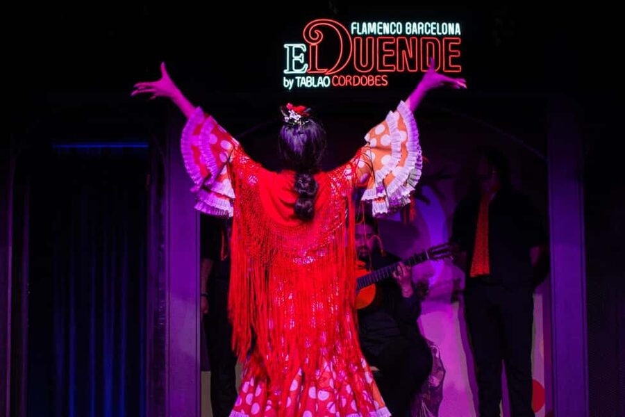 Barcelona: Flamenco Show with Drink at La Rambla - Tablao Cordobés and the story behind the venue