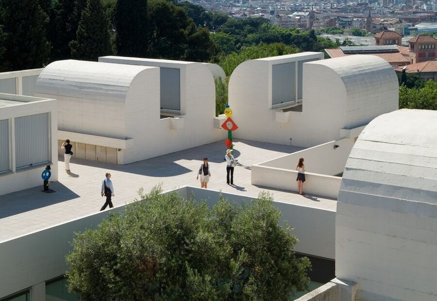 Barcelona: Fundació Joan Miró Skip-the-Line Entry Ticket - Entering Josep Lluís Sert’s light-filled building