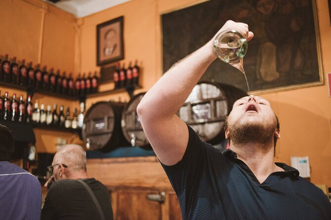 Barcelona Gothic Quarter Tapas & Taverns Food & Wine Tour - Dietary needs and the limits of adaptation