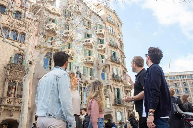 Barcelona: Helicopter Flight, Boat Ride, and Walking Tour - Six Minutes Above Port Vell and the Coast