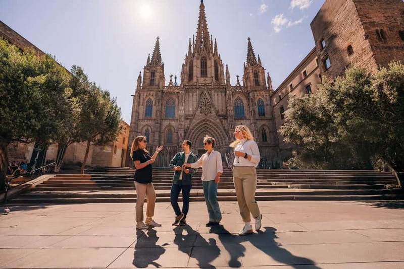 Barcelona: Helicopter Flight, Boat Ride, and Walking Tour - Private, Shared, and Small-Group Choices