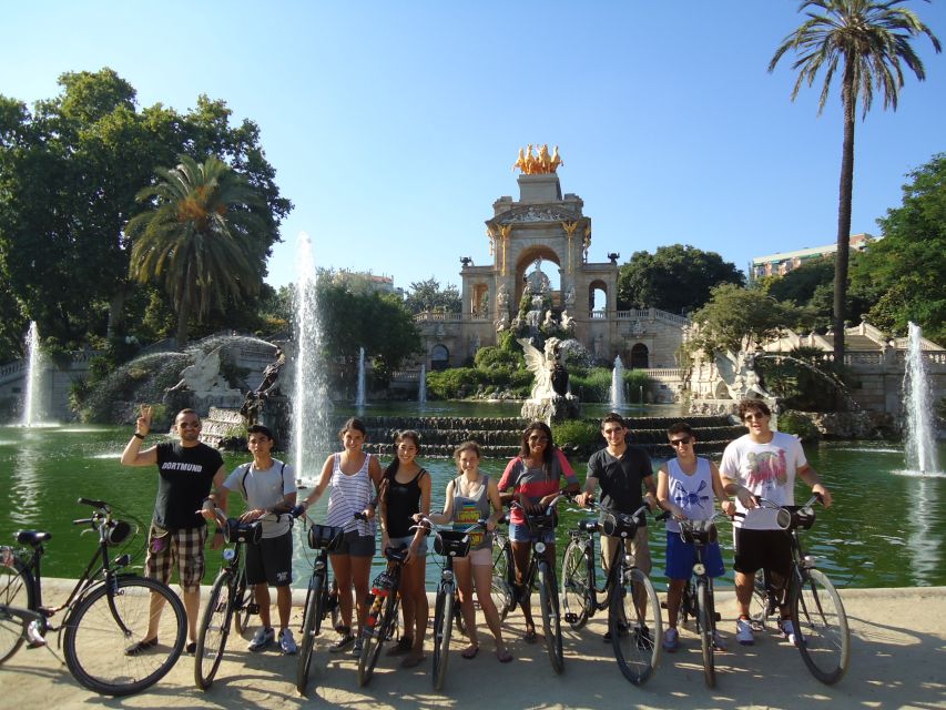 Barcelona Highlights Bike Tour: Cycle along the beach! - Key points at a glance