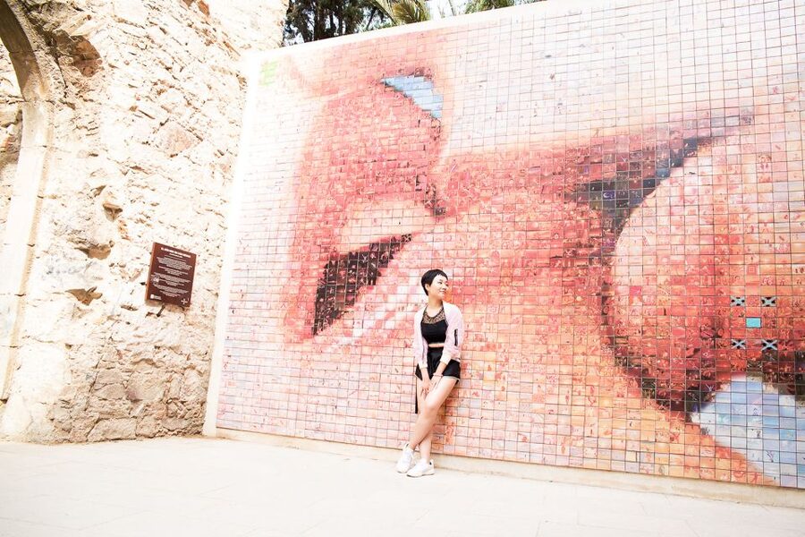 Barcelona: Instagram Tour of the Most Scenic Spots - Parc de la Ciutadella for a change of setting