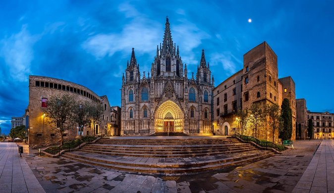 Barcelona Old Town & Gothic Quarter Small Group Tour - Why this route works for a first look at Barcelona