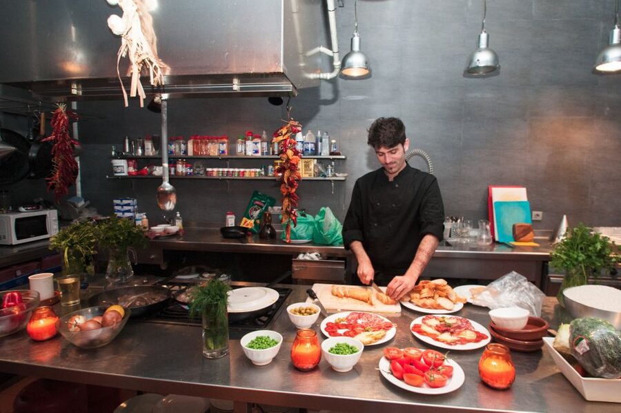 Barcelona: Paella Cooking Experience & Boqueria Market Tour - Eating the paella together is the payoff
