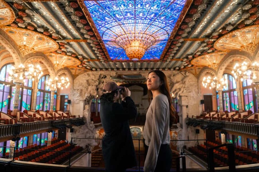 Barcelona: Palau de la Música Self-Guided Tour - The Lluís Millet Hall and its floral balcony