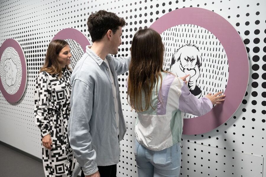 Barcelona: Paradox Museum Entry Ticket - Walking the Paradox Tunnel