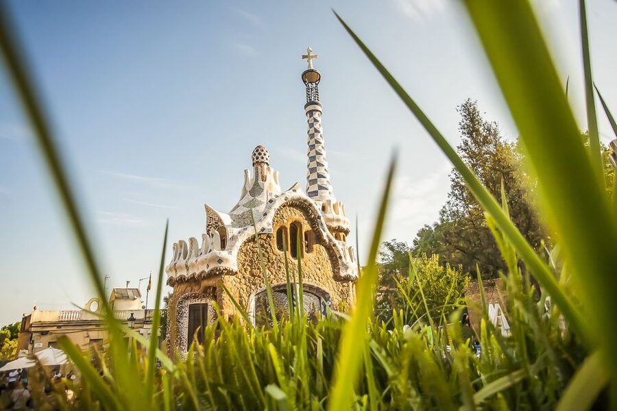 Barcelona: Park Güell Admission Ticket - The views over Barcelona