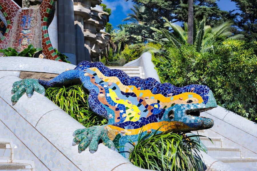 Barcelona: Park Güell and Gaudí House Museum Entry Ticket - Why Park Güell feels unlike any other city park