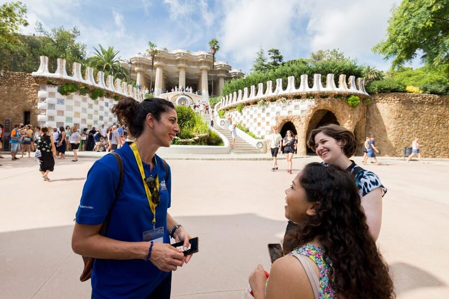 Barcelona: Park Guell Guided Tour with Skip The Line Entry - Key points to know before you book