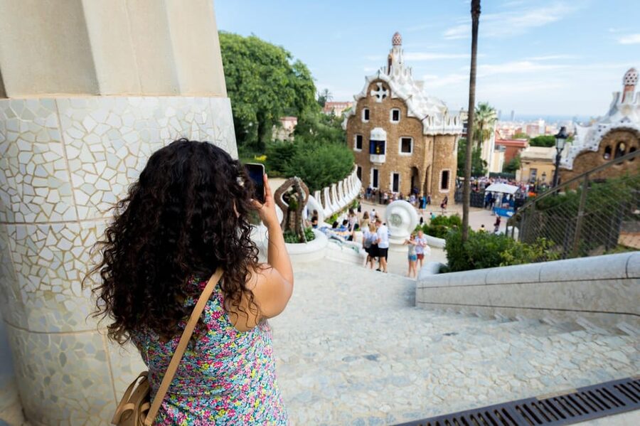 Barcelona: Park Guell Guided Tour with Skip The Line Entry - Is $31 a fair price?