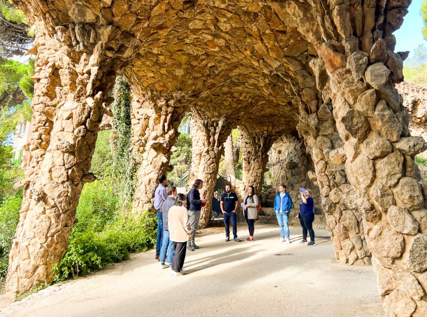 Barcelona: Park Güell & La Sagrada Familia Tickets and Tour - Park Güell and the colorful side of Gaudí