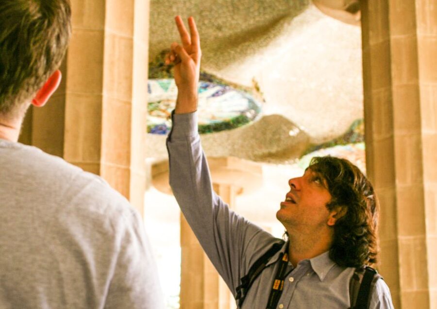 Barcelona: Park Güell & La Sagrada Familia Tickets and Tour - Group size, language, and guide quality