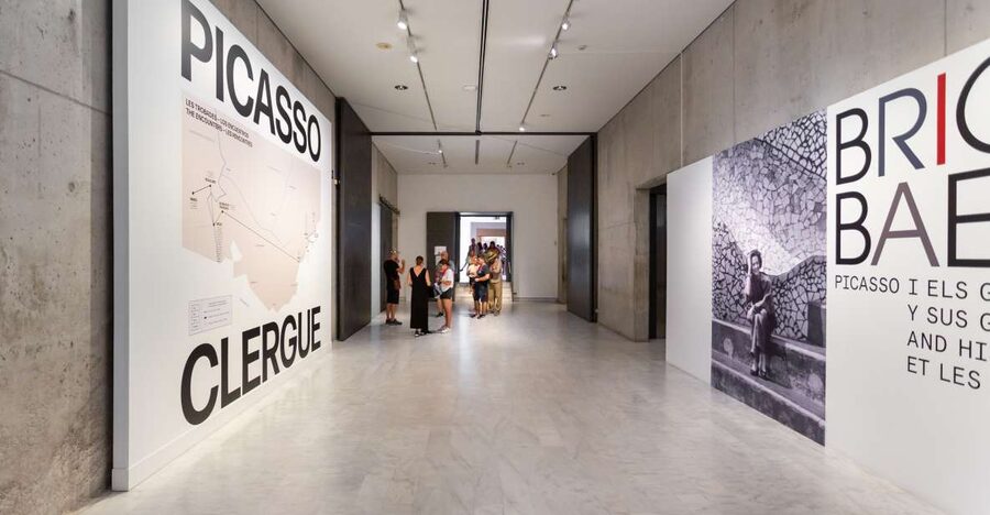 Barcelona: Picasso Museum Skip-the-Line Guided Tour - Meeting at Palau Dalmases, not the museum
