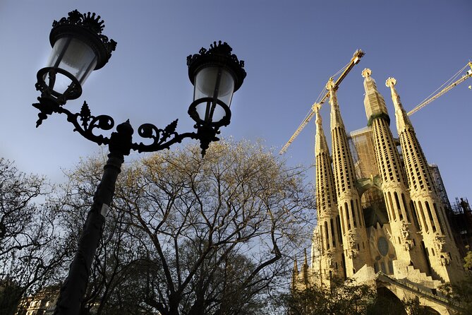 Barcelona Private Tour by Sidecar Motorcycle - Why a sidecar works well in Barcelona