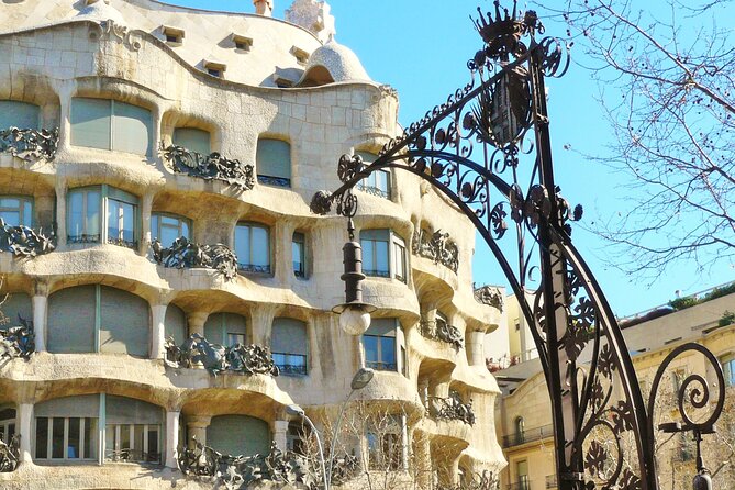 Barcelona Private Tour by Sidecar Motorcycle - What the seating is really like