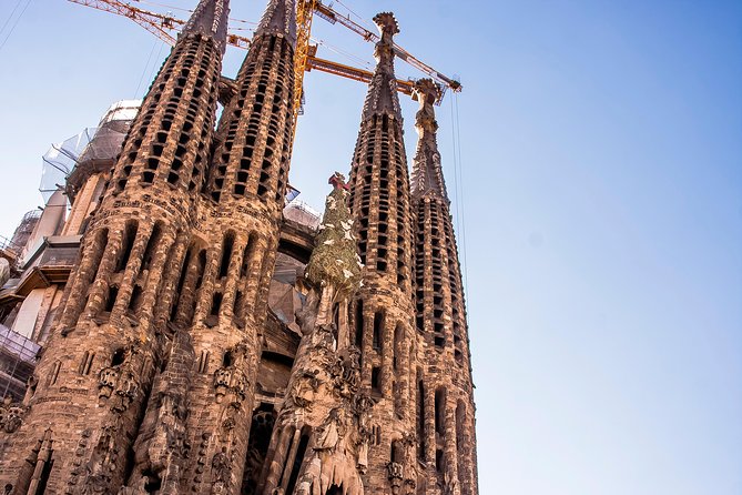 Barcelona: Sagrada Familia Fast Track Tour with Tower Option - The tower choice: worthwhile views with some limits