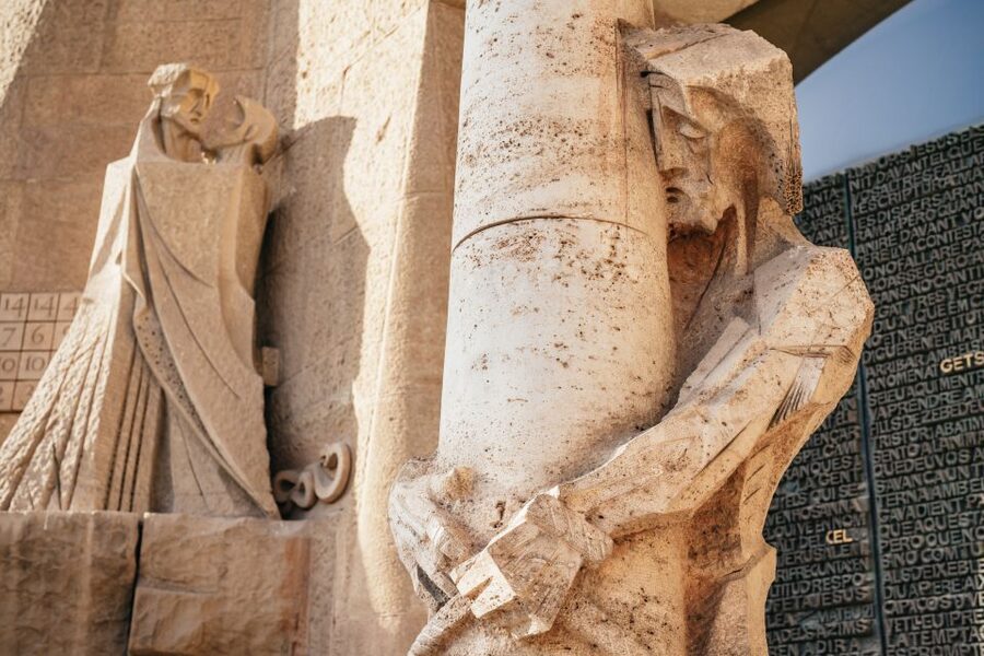 Barcelona: Sagrada Familia Skip-the-Line Entry Ticket & Tour - The workers’ school is an unusual stop