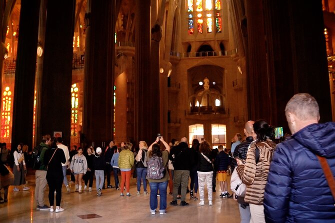 Barcelona: Sagrada Familia Skip-the-Line Guided Tour and Tickets - Timing, pace, and the best fit