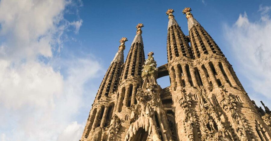 Barcelona: Sagrada Familia Skip The Line Insider Guided Tour - Key points to know before booking